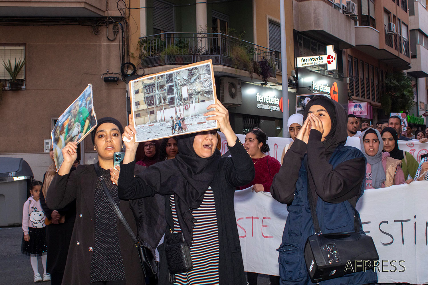 Manifestación en Elche en solidaridad con el Pueblo Palestino