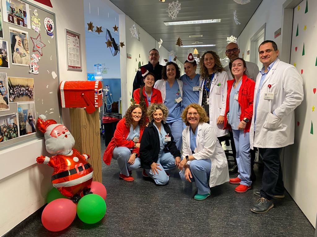 El Hospital Universitario del Vinalopó, del grupo sanitario Ribera, se vuelca un año más con sus pacientes en Navidad