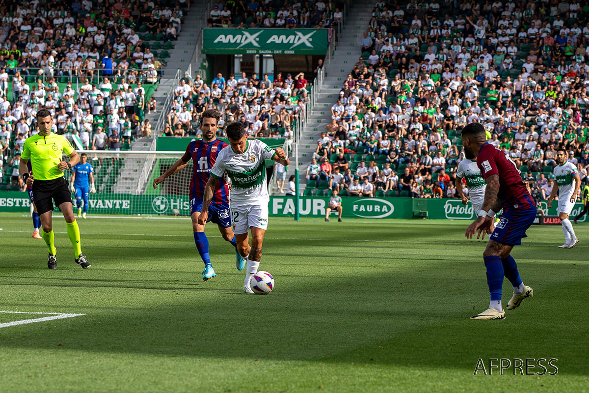 El Eldense Triunfa en el Último Suspiro ante el Elche CF - Esto Es Elche