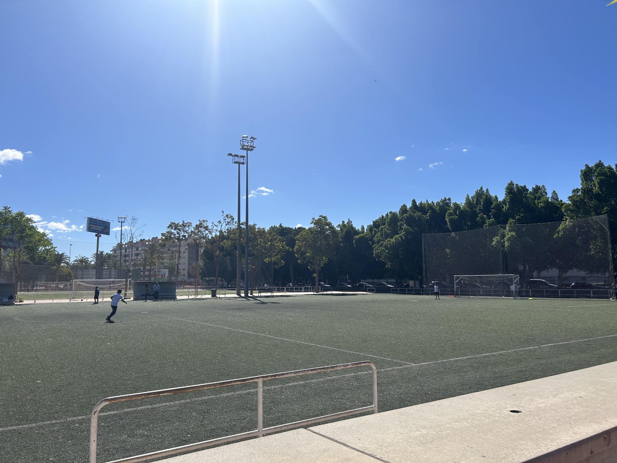 El Ayuntamiento de Elche destina más de 184.000 euros para la renovación de campos de fútbol en la Ciudad Deportiva