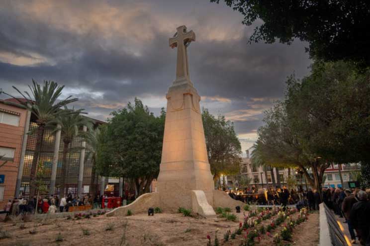 Cruz de La Discordia